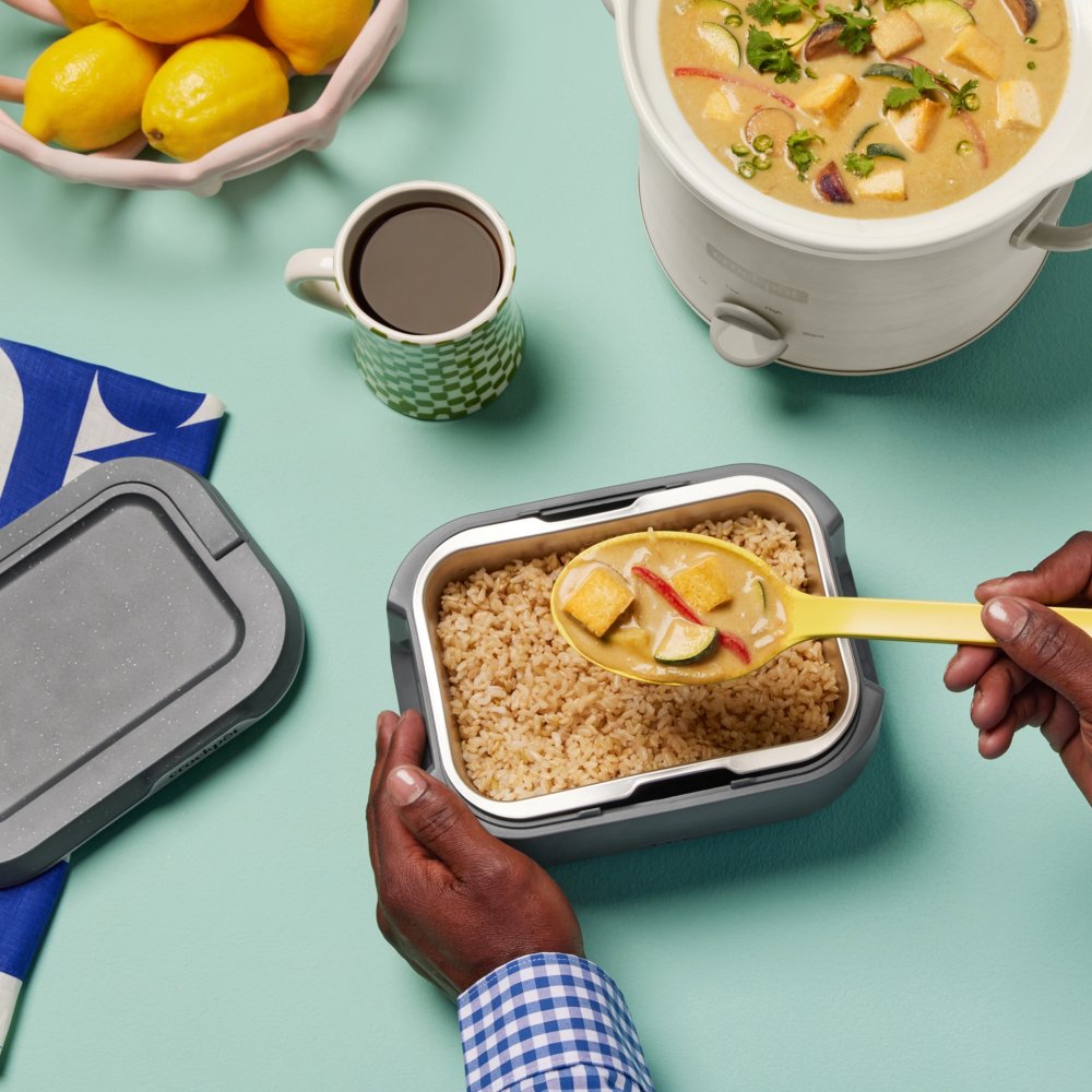 crock-pot-go-portable-food-warmer-electric-lunch-box-with-detachable-cord-j4 DC-39029-Crockpot_CPGO-ATF05-nogfx