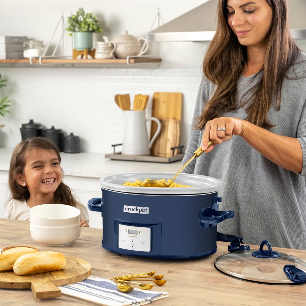 crock-pot-design-series-7-quart-cook-and-carry-slow-cooker-poseidon-programmable-slow-cooker-with-locking-lid-o0 DC-39109-Crockpot_2022FallDesigns-Poseidon-ATF02-nogfx