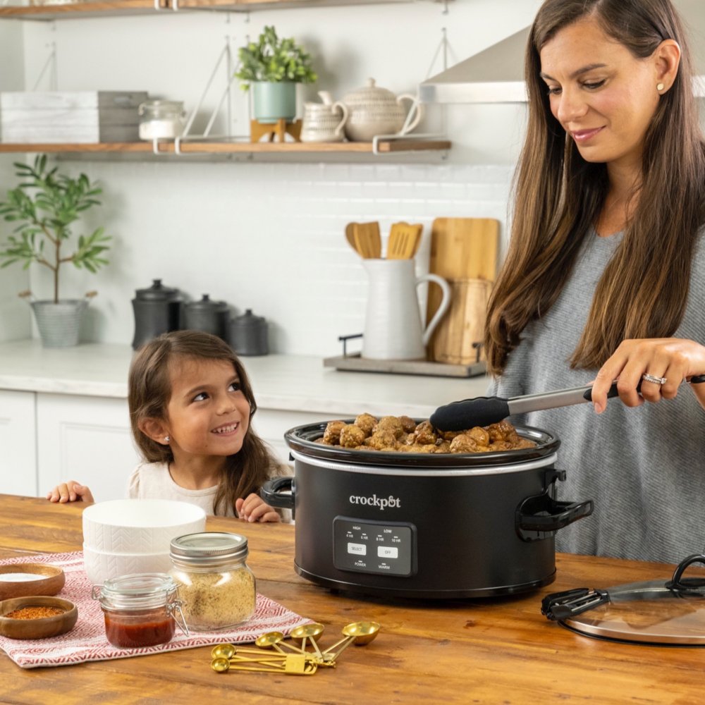 crock-pot-one-touch-control-6-quart-cook-and-carry-slow-cooker-matte-black-x8 Resized_2125185-3